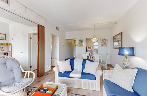 Lewes Condo | Ocean House Condo with beautiful view of the Delaware Bay