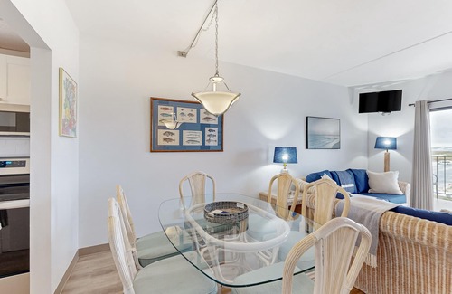 Lewes Condo | Ocean House Condo with beautiful view of the Delaware Bay