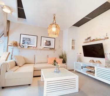 Heidelberg-Kirchheim Apartment | "ocean House"