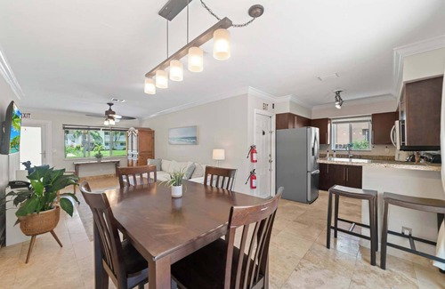 Hollywood Lakes House | Ocean House - For 4!