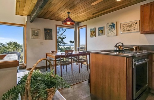 Tolovana Park House | Ocean House - Oceanfront! - Beachcomber Vacation Homes