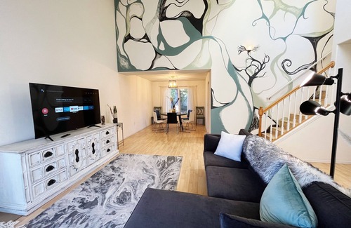 Metzger House | Ocean Inspired Artists Cove 4B in SW Portland