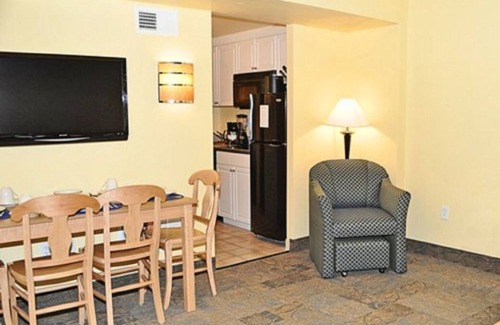 Northeast Virginia Beach Resort | Ocean Key Resort