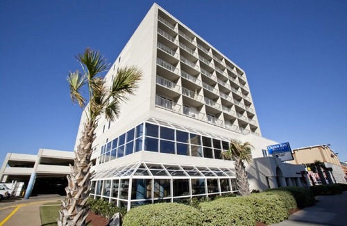 Northeast Virginia Beach Resort | Ocean Key Resort Virginia Beach