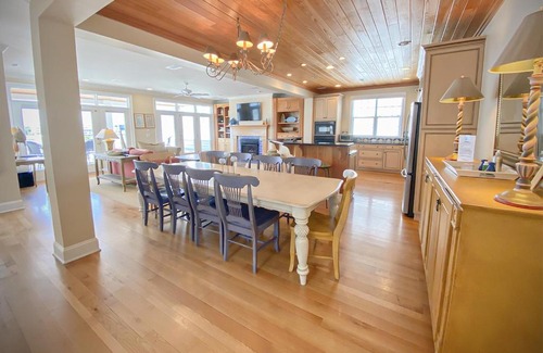 Wrightsville Beach House | Ocean Mist by Sea Scape Properties