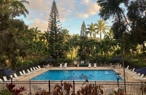 Makaha Condo | Ocean & Mountain View Studio in a Resort-Like Complex. Makaha Valley, West Oahu