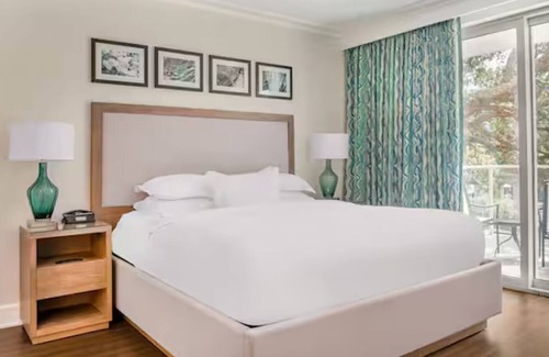Hilton Head Island Resort | Ocean Oak by Hilton Grand Vacations: Your 2-Bedroom Coastal Haven