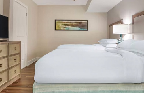 Hilton Head Island Resort | Ocean Oak by Hilton Grand Vacations: Your 2-Bedroom Coastal Haven