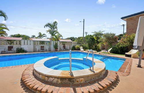 Coffs Harbour Apartment | Ocean Parade 5 Two-Bedroom Beachside Apartment