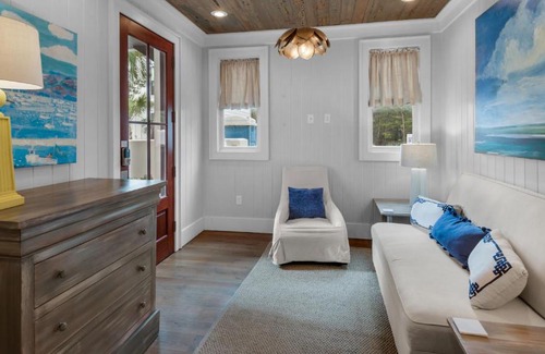 SeaNest Village House | Ocean Park