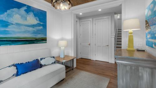 SeaNest Village House | Ocean Park