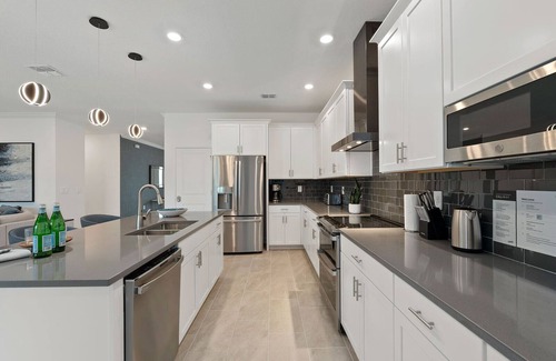 Melbourne Beach House | Ocean Pearl | Dreamy 6BR Beach Home w Pool & Spa, Themed BR, Gameroom & Theater