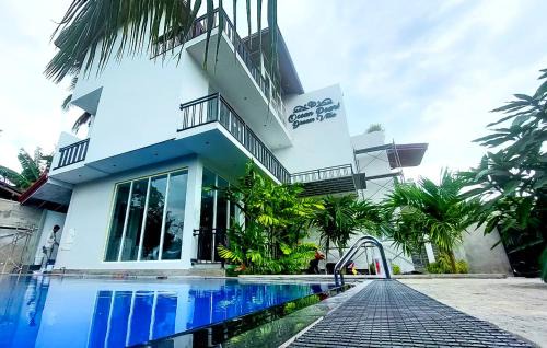 Thalaramba House | Ocean Pearl Dream Villa Matara