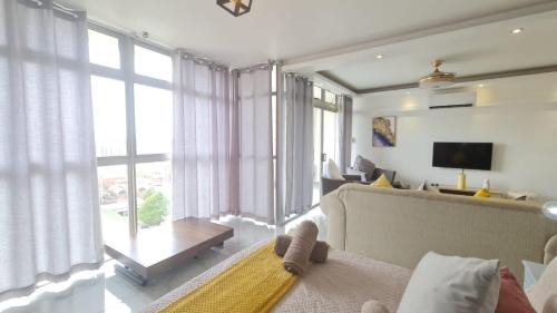 South Beach Apartment | Ocean Pearl Luxury Apartment