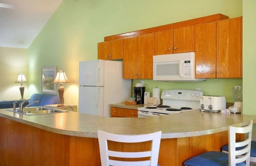 Duck Resort | Ocean Pines, oceanfront resort with private beach