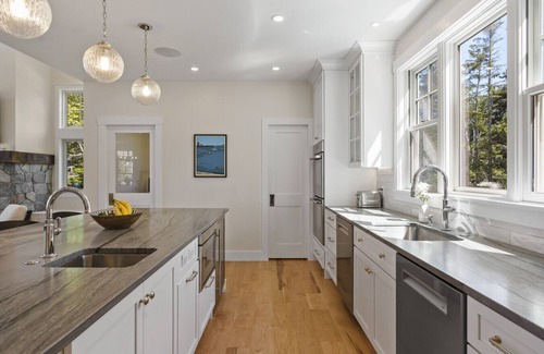 East Boothbay House | Ocean Point Luxury on Shore Road