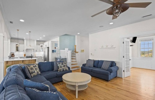 North Topsail Beach House | Ocean's Edge | Spacious, Oceanfront