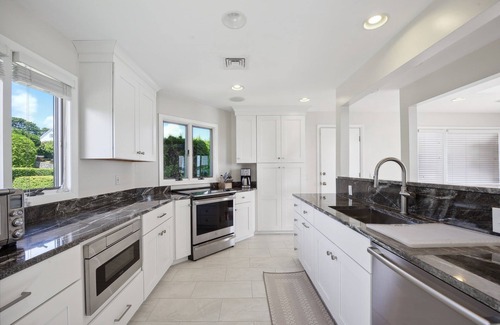 Bonnet Shores House | Ocean's Edge Breeze S