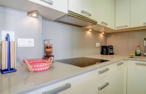 Sitges Town Center Apartment | Ocean Skyline Penthouse by Hello Homes Sitges