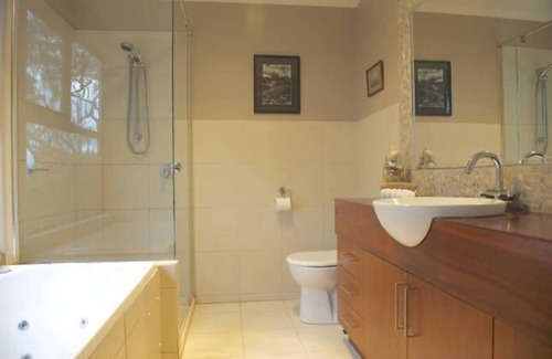 Skenes Creek House | Ocean Sounds Luxury Accommodation