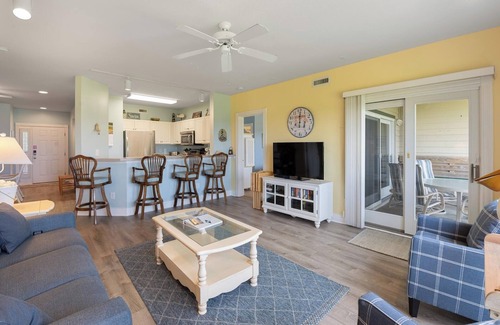 Corolla Condo | Ocean Sunrise: Ground Level Condo, Golf Course & Ocean Views, Community Pool