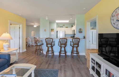 Corolla Condo | Ocean Sunrise: Ground Level Condo, Golf Course & Ocean Views, Community Pool