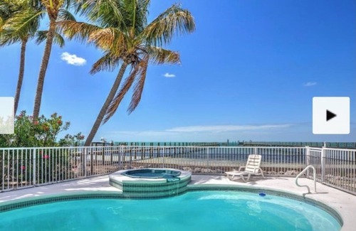 Marathon House | 🌇 Ocean Sunset Views with Pool and Dock 🌇