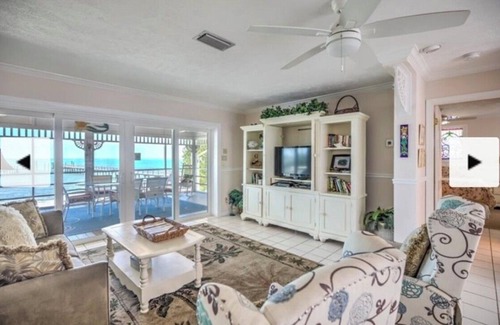 Marathon House | 🌇 Ocean Sunset Views with Pool and Dock 🌇