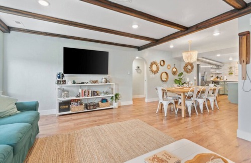 Rexburg Apartment | Ocean-Themed Family Getaway in Downtown Rexburg | Sleeps 12 | BYU-Idaho Nearby