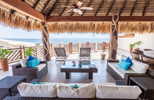 San Pedro Mixtepec Resort | Ocean View 1 Bedroom Penthouse, with Resort Amenities Overlooking the Pacific!