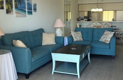 Cocoa Beach Condo | Ocean view, bldg is beachfront, located near restaurants, popular attractions.