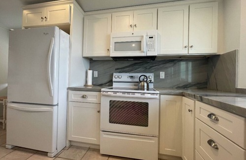 Marathon House | Ocean View & Canal Access Home with Jacuzzi