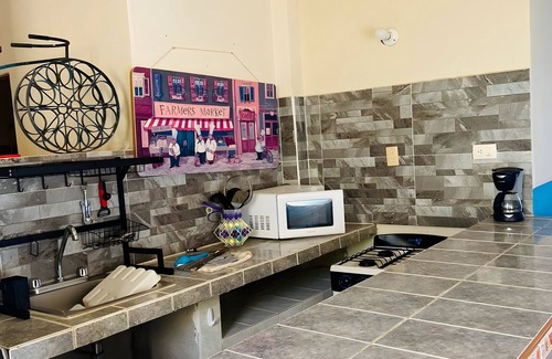 Lazaro Cardenas Apartment | Ocean view Charming 2-bedroom apartment with AC, WiFi in beautiful