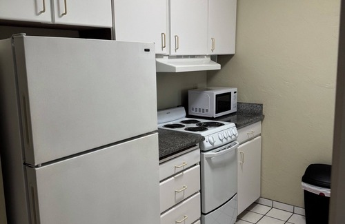 Wailua Condo | Ocean View Condo, 1 Bed/Ba, Full Kitchen, Sofa Sleeper, AC