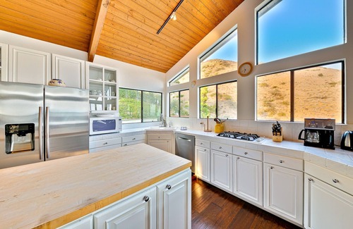 Western Malibu House | Ocean-view dog-friendly house with pool, hot tub, & sauna - snowbirds welcome