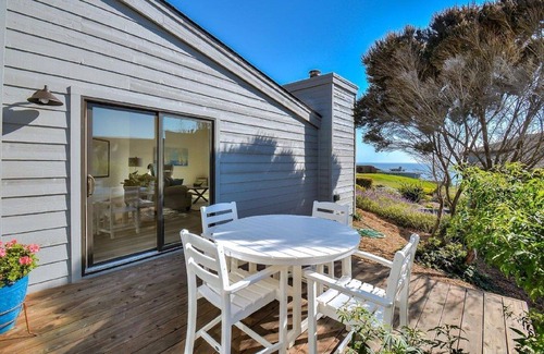 Bodega Bay House | Ocean view easy access to Doran Beach, Golf course and Bluewater Bistro.
