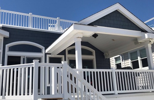 Surf City House | Ocean view—Four floors of fun!
