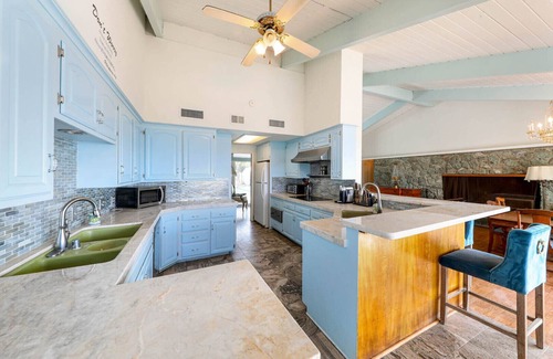 Balboa Island House | Ocean View Furnished Home in Newport Beach