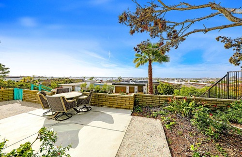 Balboa Island House | Ocean View Furnished Home in Newport Beach