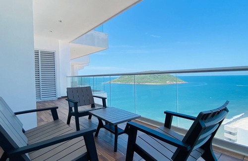 Zona Dorada House | Ocean View. Golden Zone. 6px