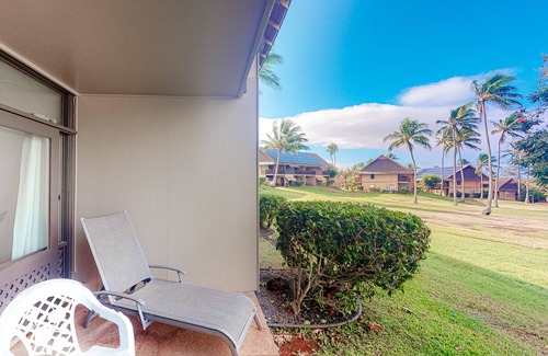 Maunaloa Apartment | Ocean View, Ground-Floor Condo w/Lanai, WiFi, Shared Pool - Walk to Beach