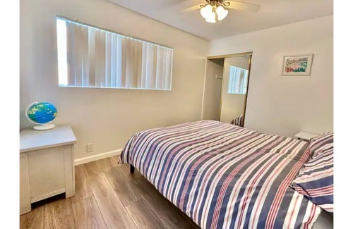 Balboa Peninsula House | Ocean View Haven