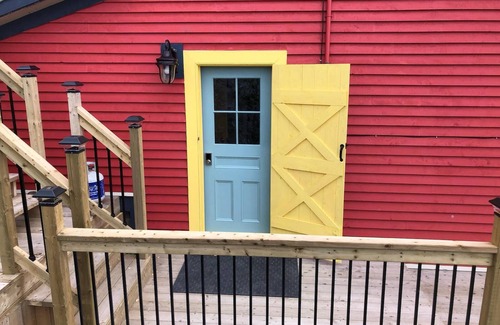 Bonavista House | Ocean view historical Ellis saint house