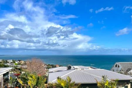 Mount Martha House | Ocean View Holiday Home near Beach in Mount Martha