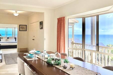 Mount Martha House | Ocean View Holiday Home near Beach in Mount Martha