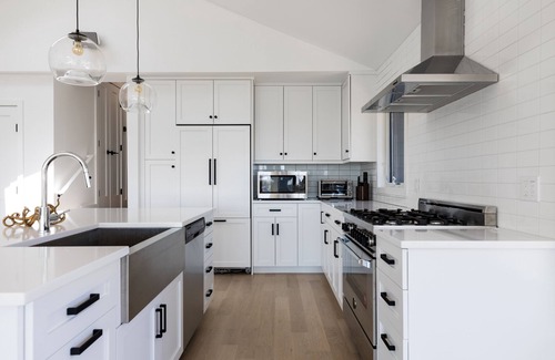 Montauk House | Ocean View Home Pool Beach Access FAMILIES ONLY