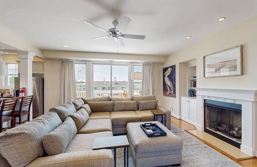 Sandbridge House | Ocean view home, steps to beach with private pool/hot tub & cabana - dogs OK