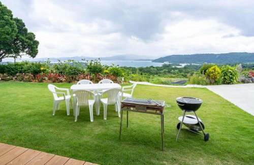 Wakugawa Apartment | Ocean View House Nakijin
