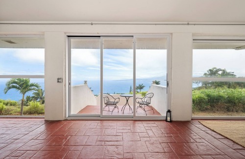 Wailuku House | Ocean View House on Maui