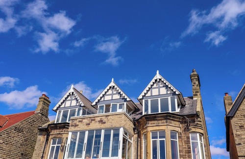 South Charlton Cottage | OCEAN VIEW in Alnmouth